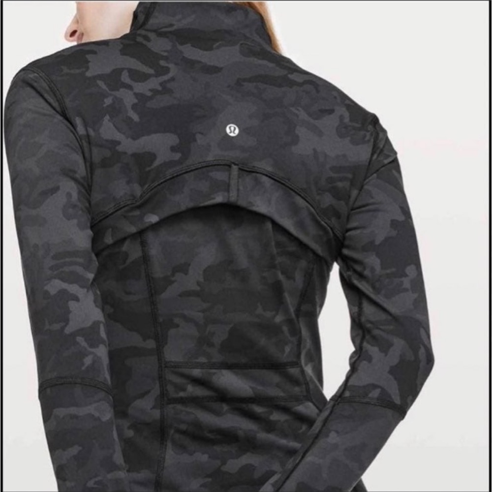 - Lululemon define jacket size 8